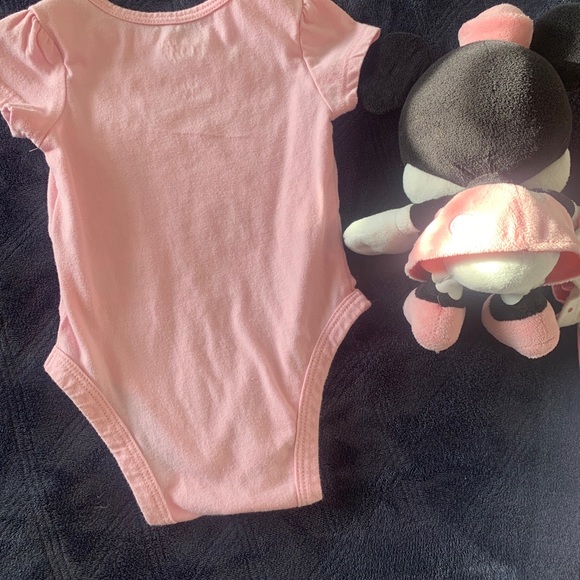 Disney- (3)Minnie mouse, onesie + mine mouse plush set - Picture 9 of 15